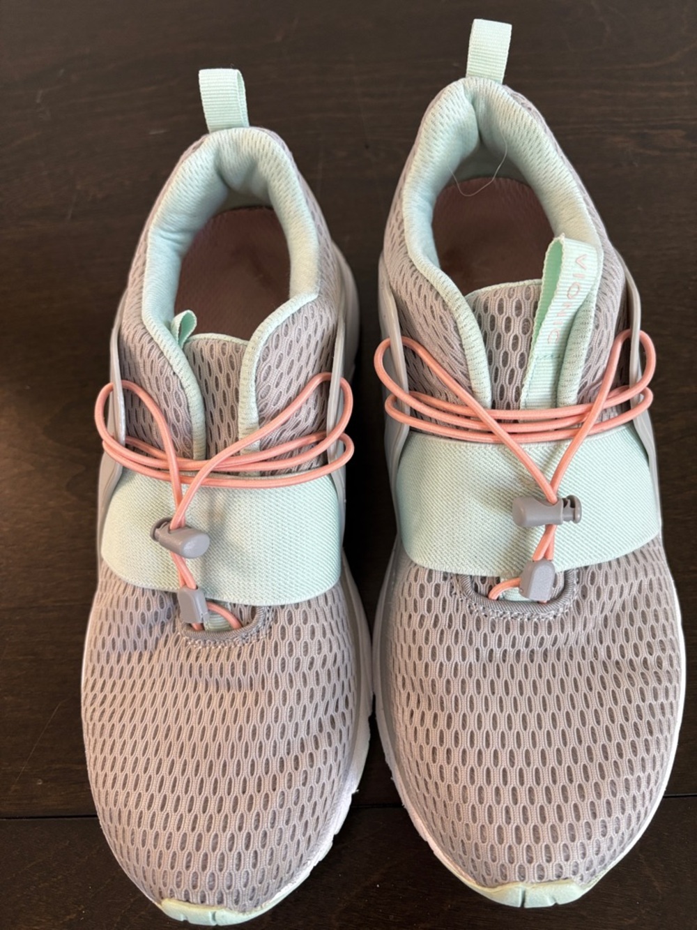 Vionic Berlin Light Gray & Mint Mesh Athletic Sneakers with Pink Laces Size 8